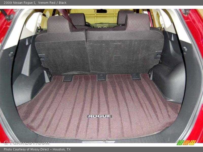 Venom Red / Black 2009 Nissan Rogue S