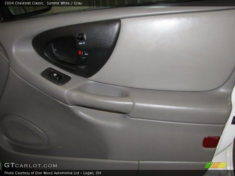 Summit White / Gray 2004 Chevrolet Classic