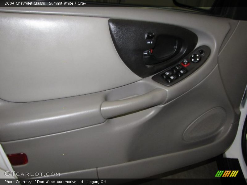 Summit White / Gray 2004 Chevrolet Classic