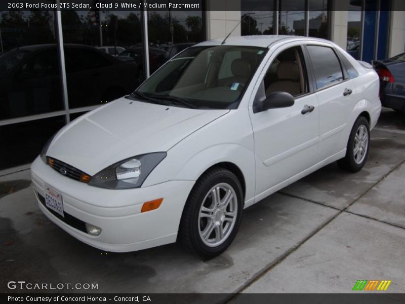Cloud 9 White / Medium Parchment 2003 Ford Focus ZTS Sedan