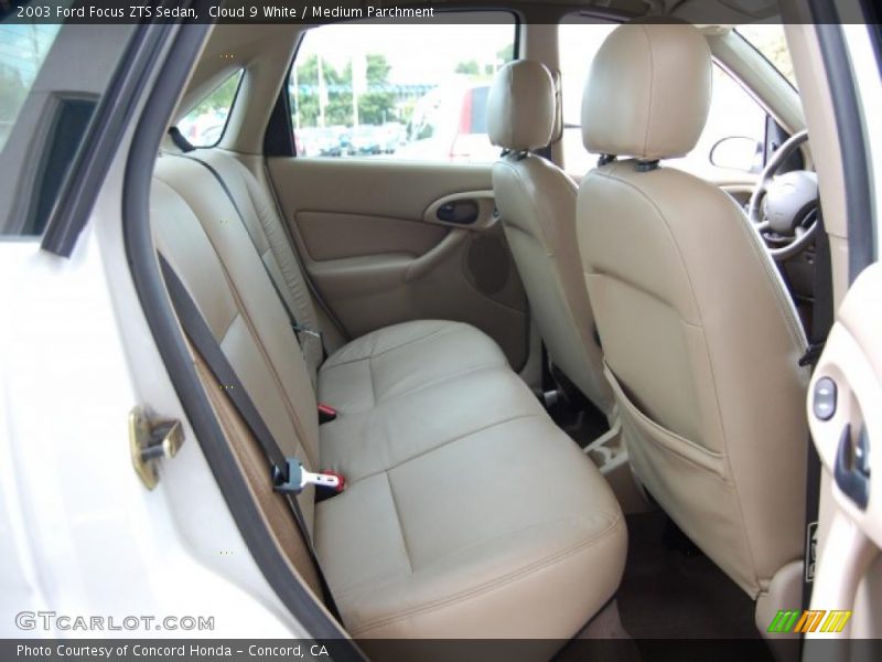 Cloud 9 White / Medium Parchment 2003 Ford Focus ZTS Sedan