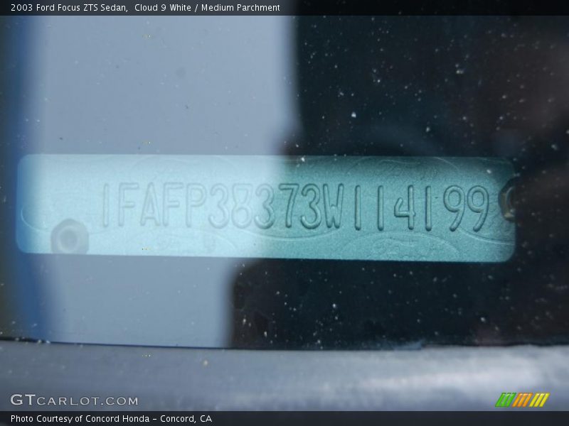 Cloud 9 White / Medium Parchment 2003 Ford Focus ZTS Sedan