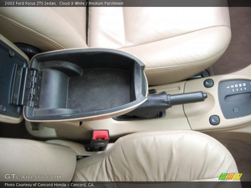 Cloud 9 White / Medium Parchment 2003 Ford Focus ZTS Sedan