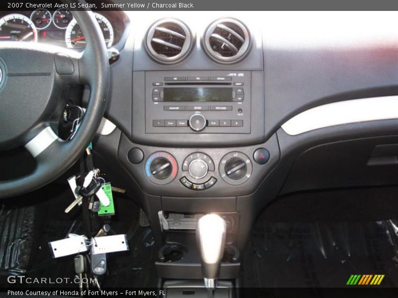 Summer Yellow / Charcoal Black 2007 Chevrolet Aveo LS Sedan