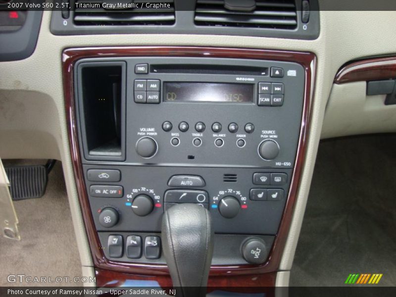 Titanium Gray Metallic / Graphite 2007 Volvo S60 2.5T