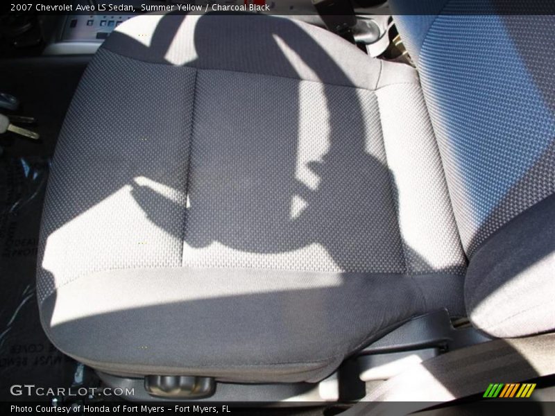 Summer Yellow / Charcoal Black 2007 Chevrolet Aveo LS Sedan