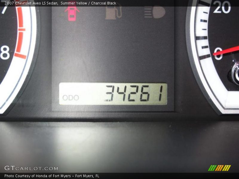 Summer Yellow / Charcoal Black 2007 Chevrolet Aveo LS Sedan