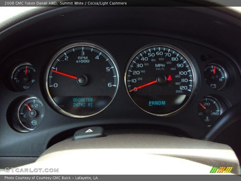 Summit White / Cocoa/Light Cashmere 2008 GMC Yukon Denali AWD