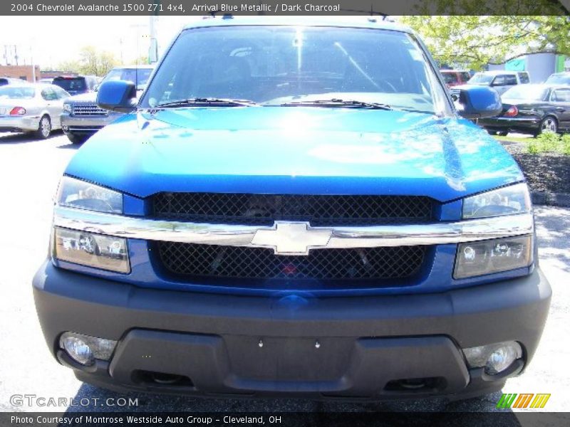 Arrival Blue Metallic / Dark Charcoal 2004 Chevrolet Avalanche 1500 Z71 4x4