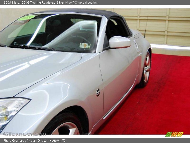 Silver Alloy / Charcoal Leather 2009 Nissan 350Z Touring Roadster
