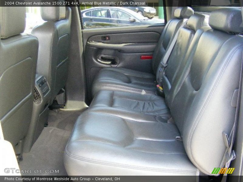 Arrival Blue Metallic / Dark Charcoal 2004 Chevrolet Avalanche 1500 Z71 4x4