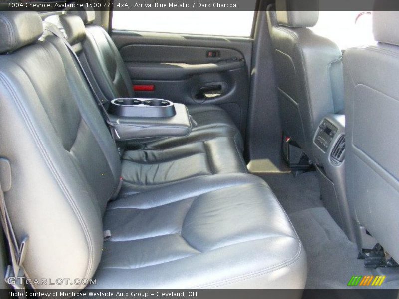 Arrival Blue Metallic / Dark Charcoal 2004 Chevrolet Avalanche 1500 Z71 4x4