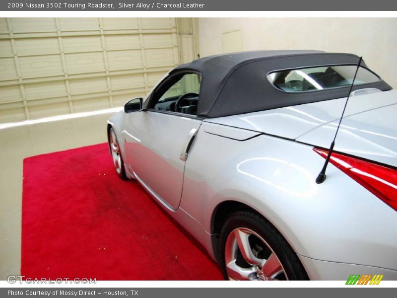 Silver Alloy / Charcoal Leather 2009 Nissan 350Z Touring Roadster