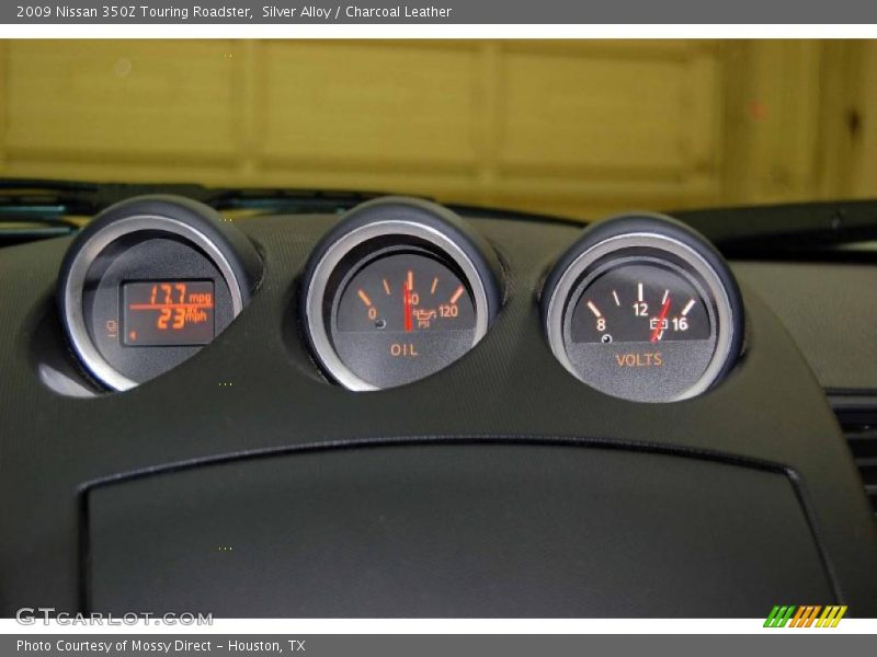 Silver Alloy / Charcoal Leather 2009 Nissan 350Z Touring Roadster