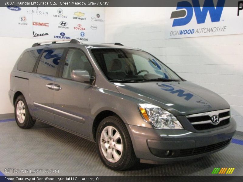 Green Meadow Gray / Gray 2007 Hyundai Entourage GLS
