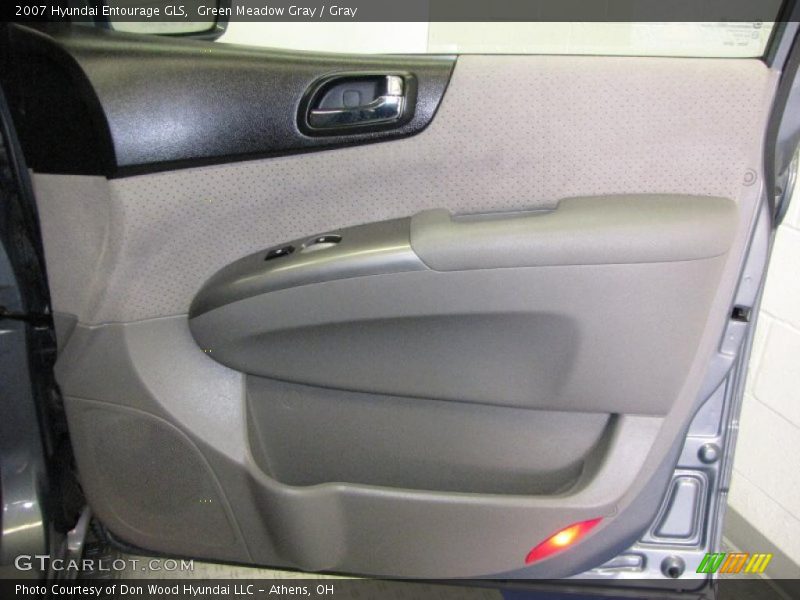 Green Meadow Gray / Gray 2007 Hyundai Entourage GLS