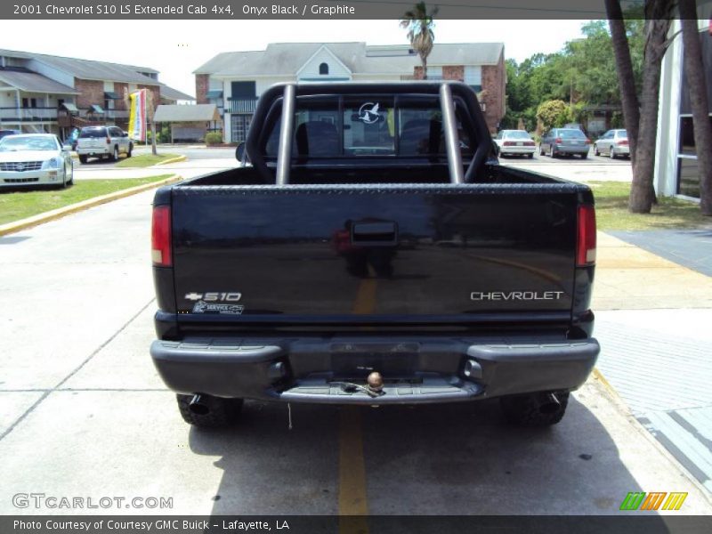 Onyx Black / Graphite 2001 Chevrolet S10 LS Extended Cab 4x4