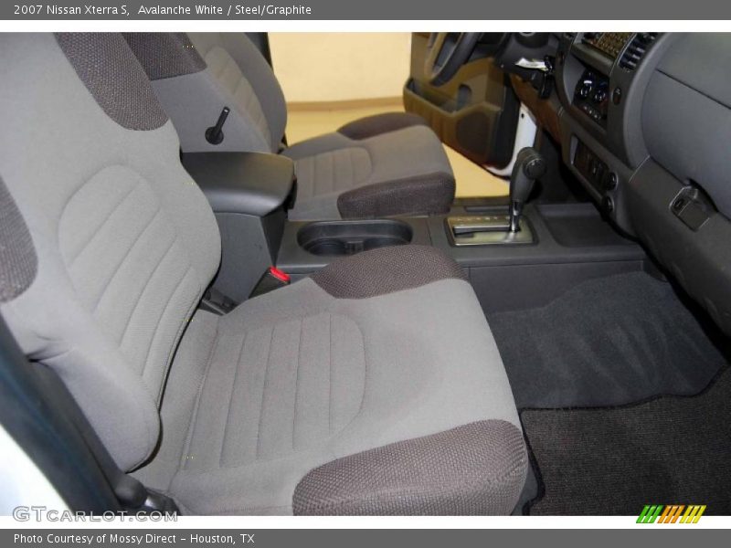 Avalanche White / Steel/Graphite 2007 Nissan Xterra S