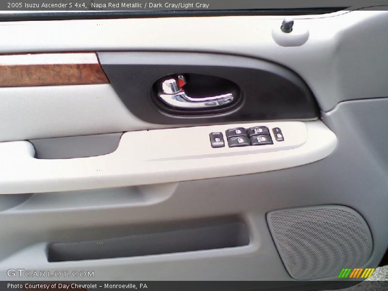 Napa Red Metallic / Dark Gray/Light Gray 2005 Isuzu Ascender S 4x4