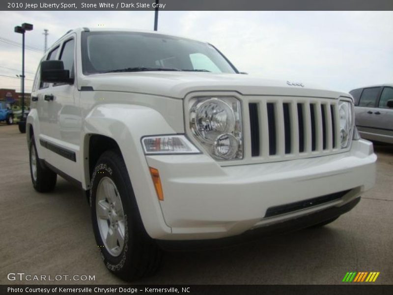 Stone White / Dark Slate Gray 2010 Jeep Liberty Sport