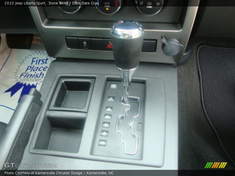 Stone White / Dark Slate Gray 2010 Jeep Liberty Sport