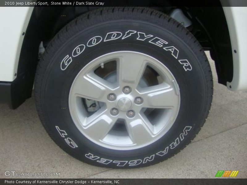 Stone White / Dark Slate Gray 2010 Jeep Liberty Sport
