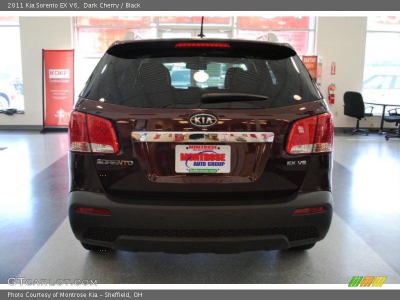 Dark Cherry / Black 2011 Kia Sorento EX V6