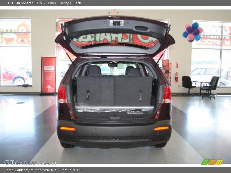 Dark Cherry / Black 2011 Kia Sorento EX V6
