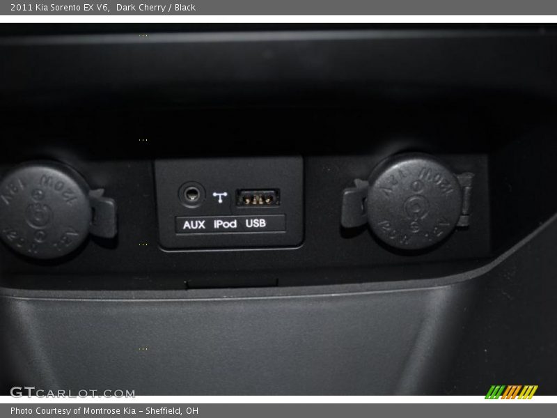 Dark Cherry / Black 2011 Kia Sorento EX V6