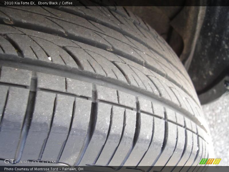 Ebony Black / Coffee 2010 Kia Forte EX