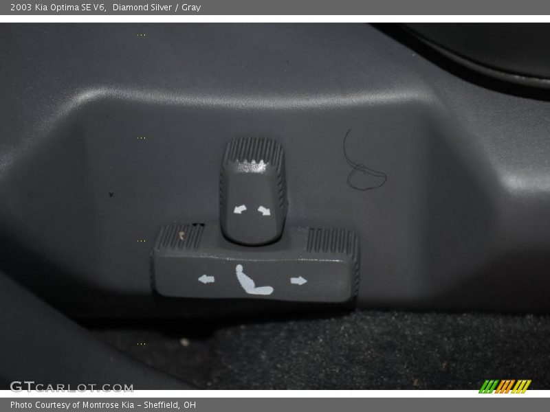 Diamond Silver / Gray 2003 Kia Optima SE V6