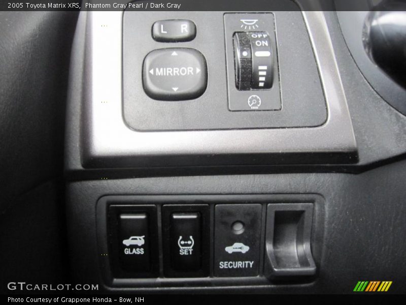 Phantom Gray Pearl / Dark Gray 2005 Toyota Matrix XRS