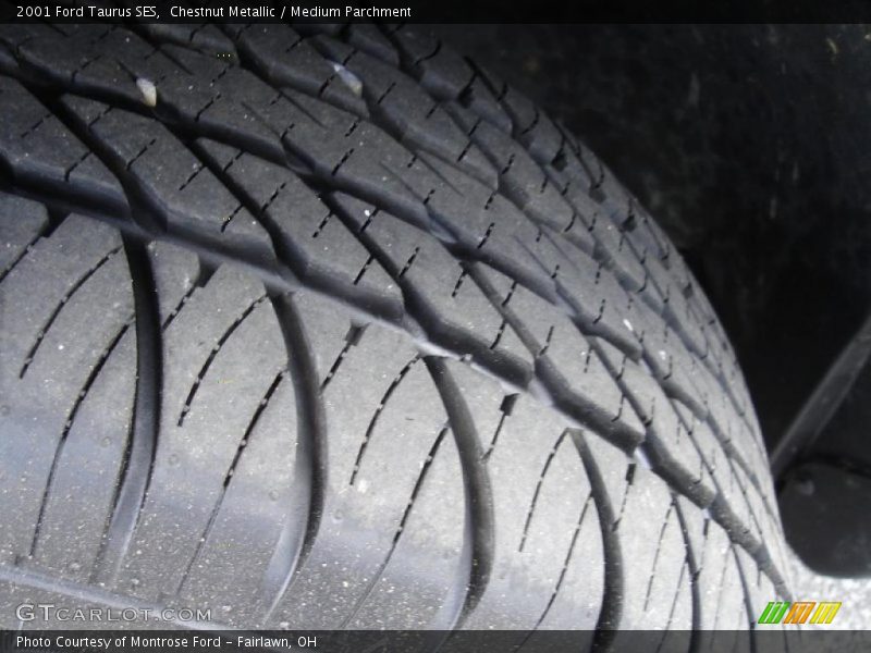 Chestnut Metallic / Medium Parchment 2001 Ford Taurus SES