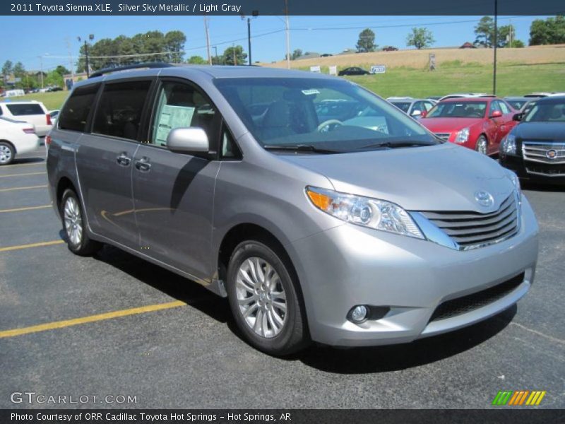 Silver Sky Metallic / Light Gray 2011 Toyota Sienna XLE
