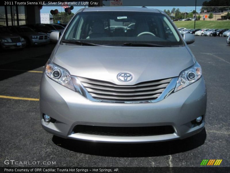 Silver Sky Metallic / Light Gray 2011 Toyota Sienna XLE