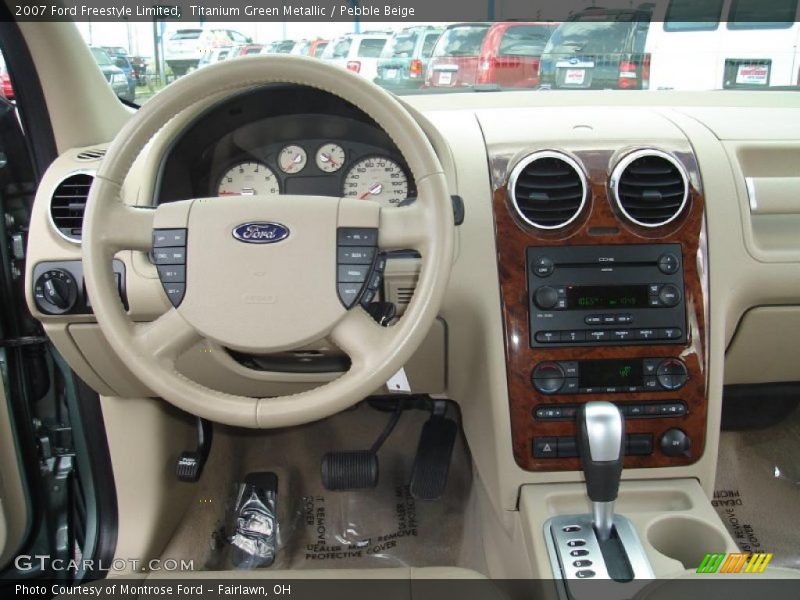 Titanium Green Metallic / Pebble Beige 2007 Ford Freestyle Limited