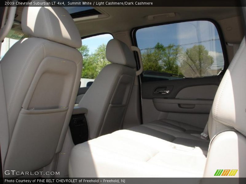Summit White / Light Cashmere/Dark Cashmere 2009 Chevrolet Suburban LT 4x4