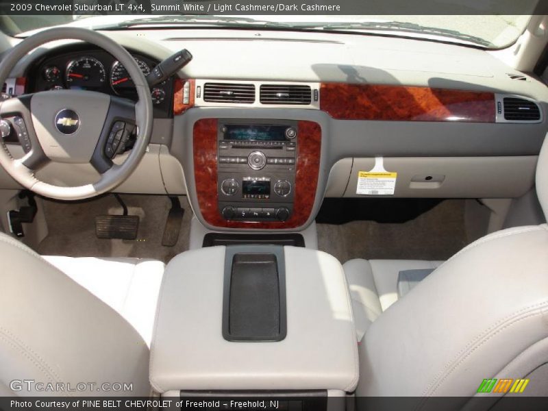 Summit White / Light Cashmere/Dark Cashmere 2009 Chevrolet Suburban LT 4x4