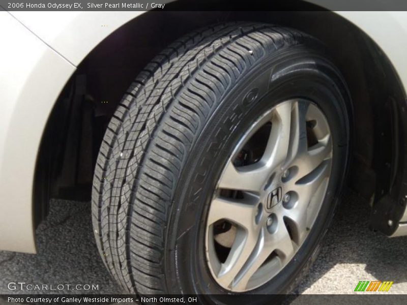 Silver Pearl Metallic / Gray 2006 Honda Odyssey EX