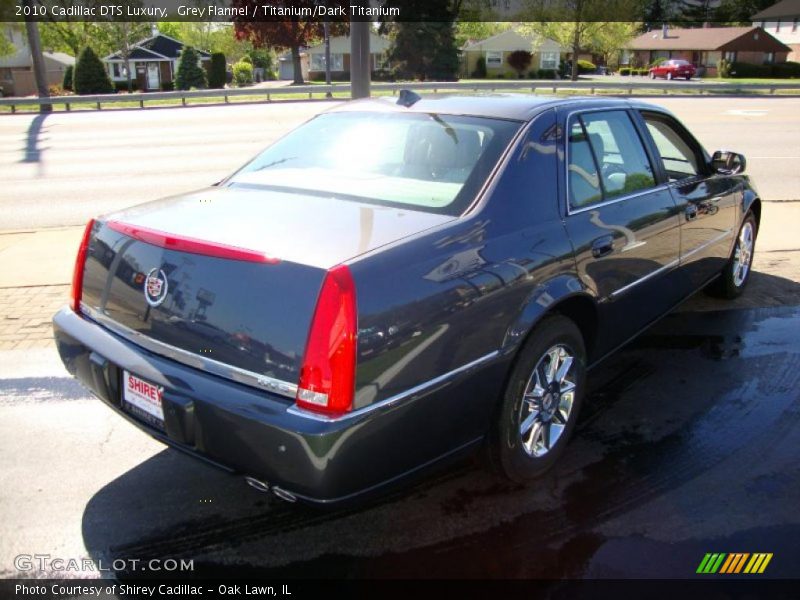 Grey Flannel / Titanium/Dark Titanium 2010 Cadillac DTS Luxury