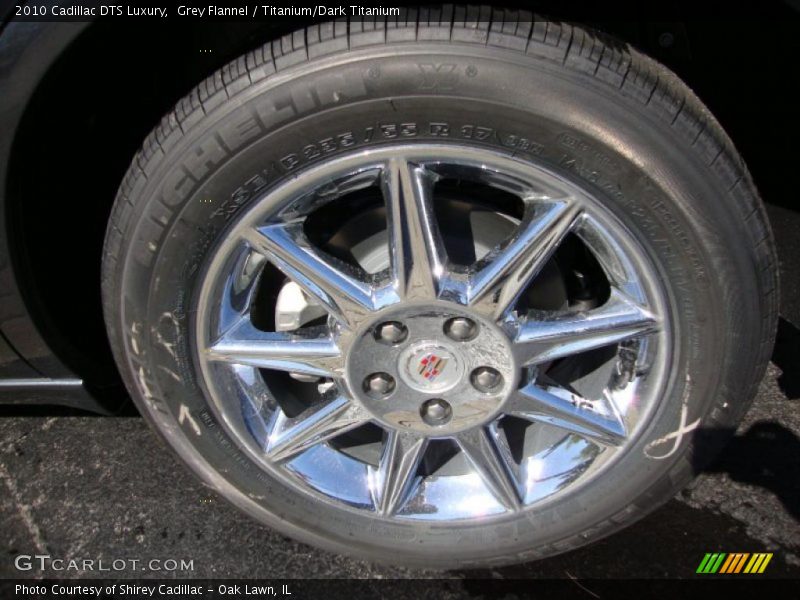 Grey Flannel / Titanium/Dark Titanium 2010 Cadillac DTS Luxury