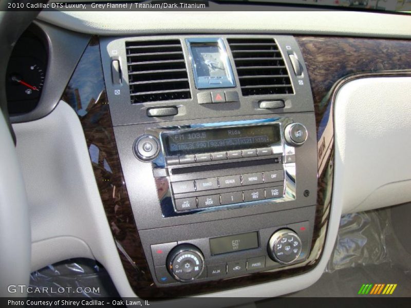 Grey Flannel / Titanium/Dark Titanium 2010 Cadillac DTS Luxury