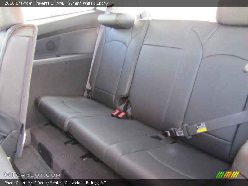 Summit White / Ebony 2010 Chevrolet Traverse LT AWD