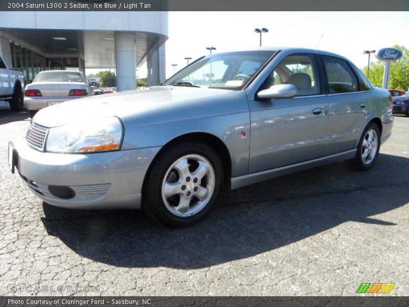 Ice Blue / Light Tan 2004 Saturn L300 2 Sedan