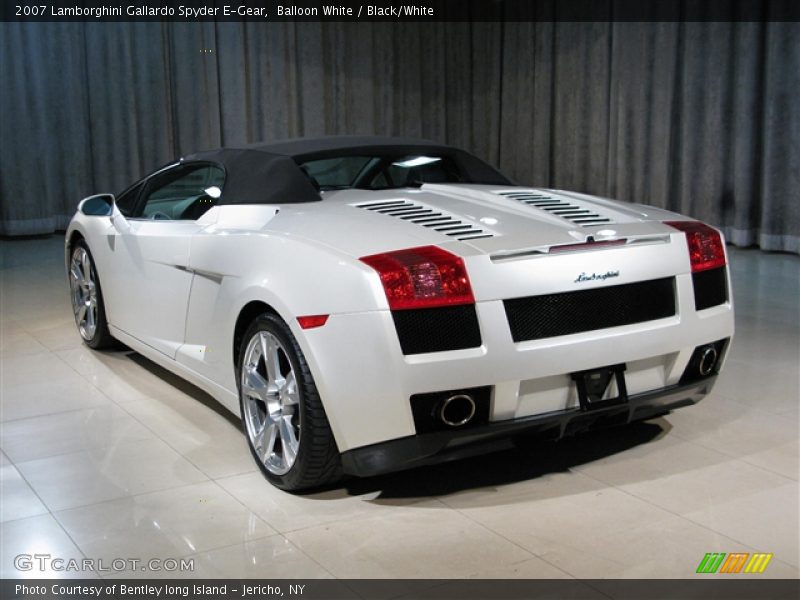 Balloon White / Black/White 2007 Lamborghini Gallardo Spyder E-Gear