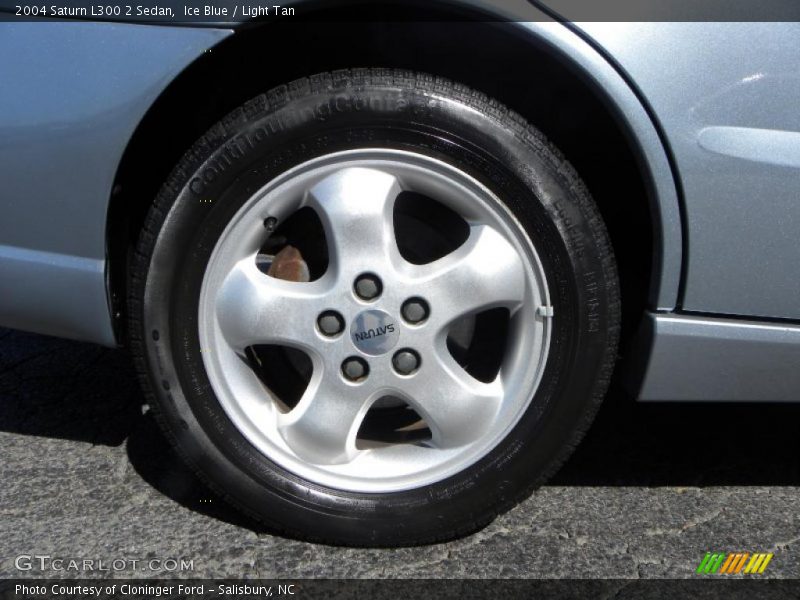 Ice Blue / Light Tan 2004 Saturn L300 2 Sedan