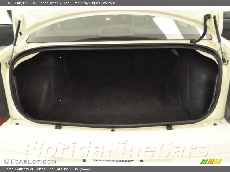 Stone White / Dark Slate Gray/Light Graystone 2007 Chrysler 300