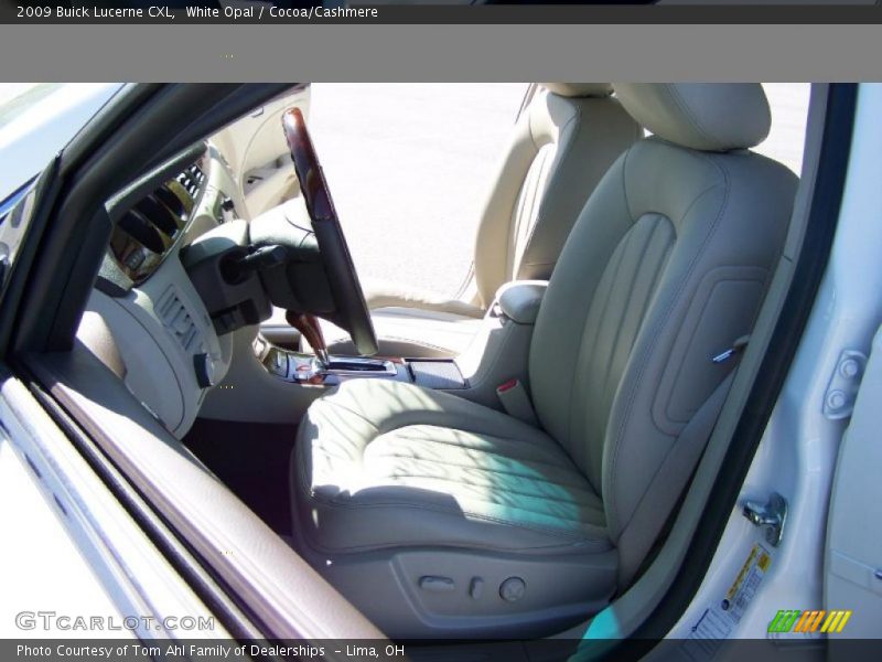 White Opal / Cocoa/Cashmere 2009 Buick Lucerne CXL