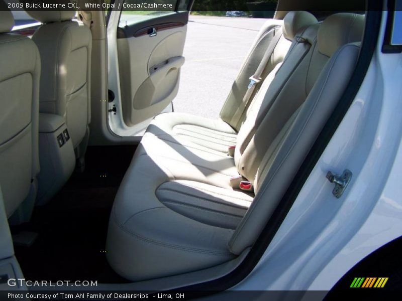 White Opal / Cocoa/Cashmere 2009 Buick Lucerne CXL