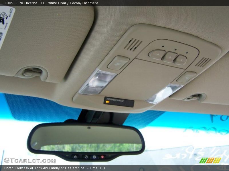 White Opal / Cocoa/Cashmere 2009 Buick Lucerne CXL